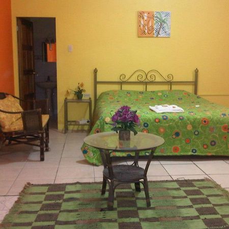 Port of Spain Gascon Villas الغرفة الصورة